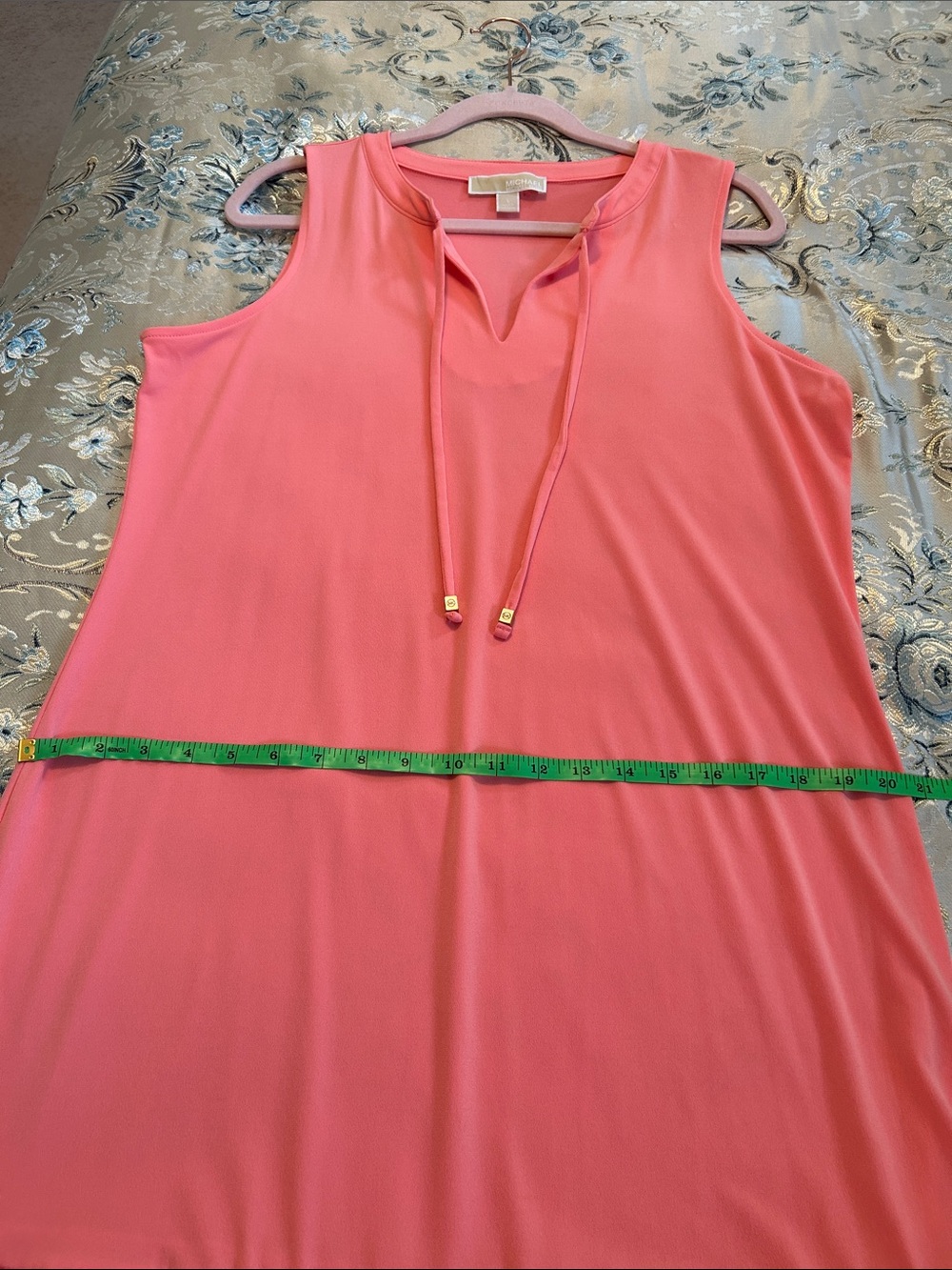 Michael Kors Coral Sleeveless V-Neck Tie Dress - Picture 9 of 10